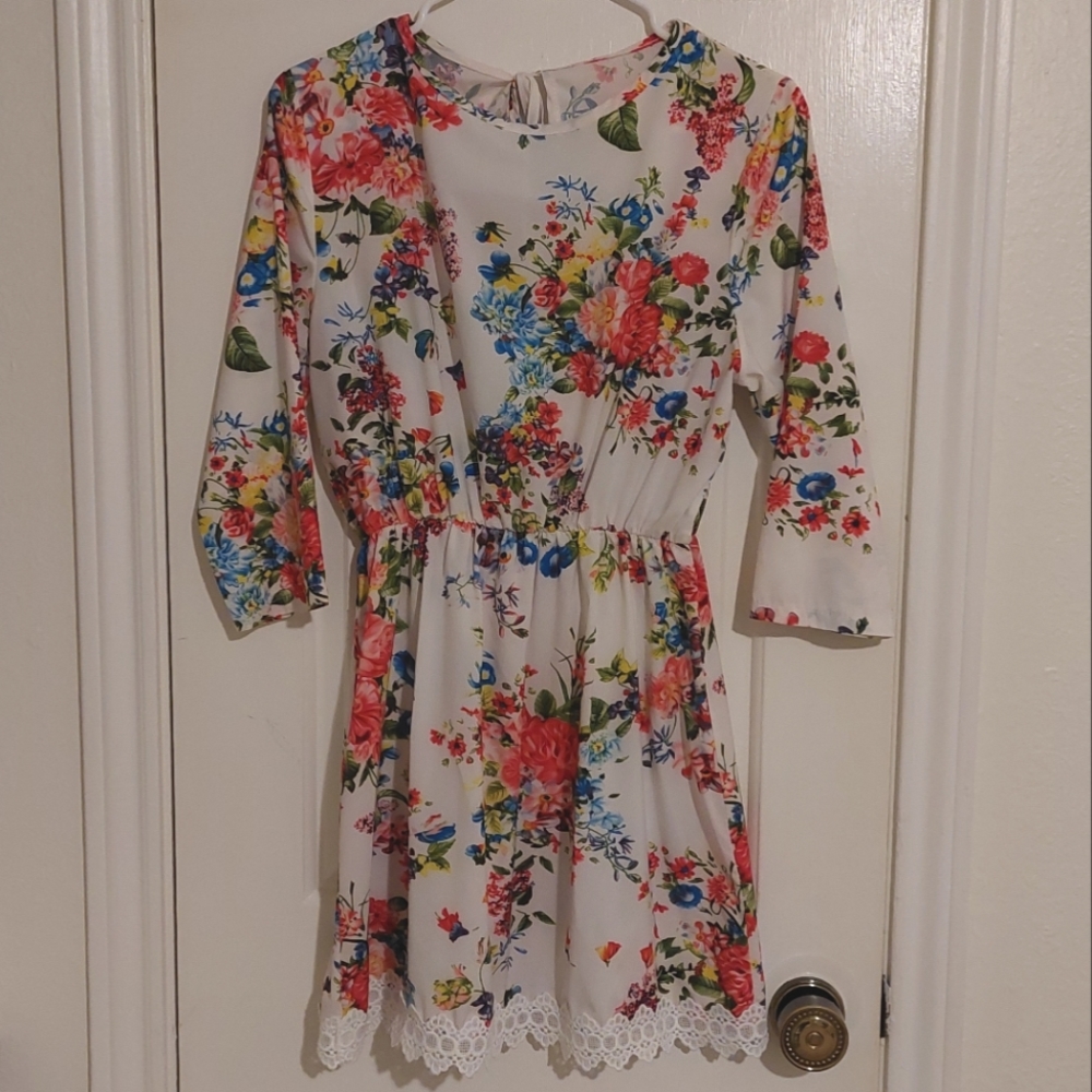 White flowered dress, 3/4 sleeves